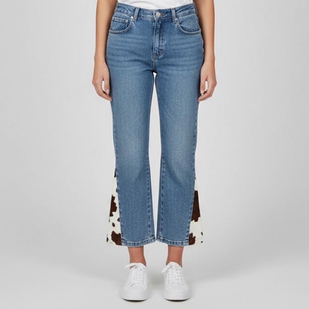 Vintage Y2K Flare Jeans w/ Cow Print Faux Fur Trim - 28"
